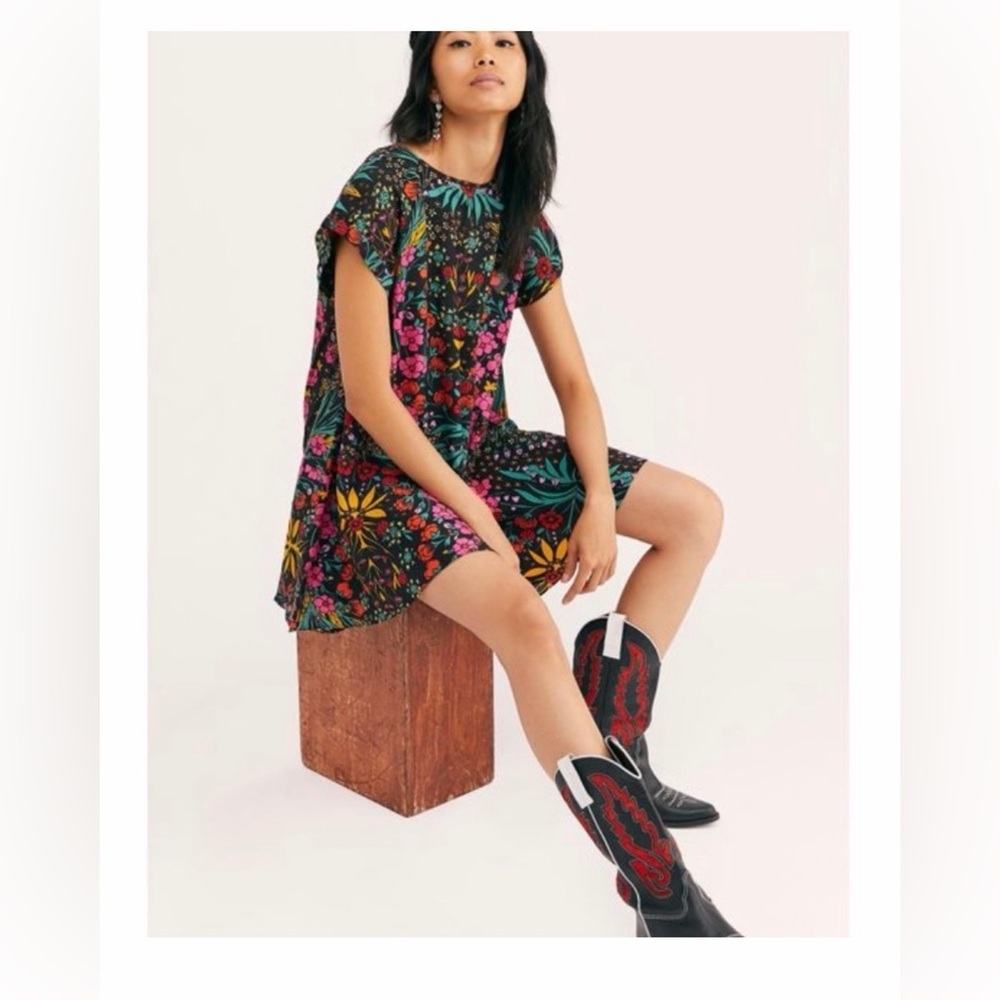 🌺 Free People “Strawberry Fields” Mini Dress – Size Small 🌺 - Picture 3 of 14